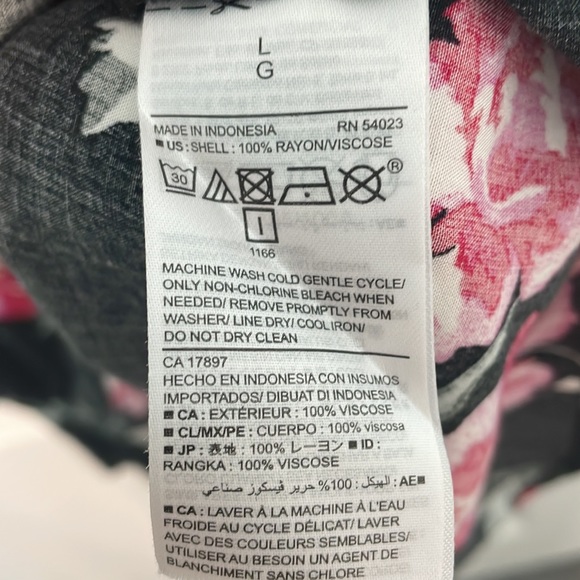 Keyhole Floral Dress - Picture 7 of 8